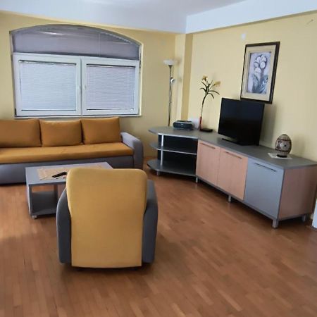 Gjole Apartments Lagadin Exterior photo